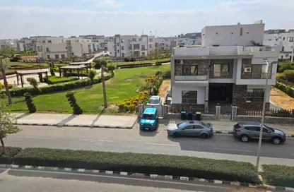 فيلا - 5 غرف نوم - 6 حمامات للايجار في مدينة وصال - كمبوندات الشروق - مدينة الشروق - القاهرة