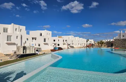 Apartment - 3 Bedrooms - 3 Bathrooms for sale in Jefaira - Ras Al Hekma - North Coast