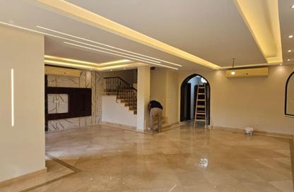 Villa - 6 Bedrooms - 5 Bathrooms for sale in Mivida - 5th Settlement Compounds - The 5th Settlement - New Cairo City - Cairo
