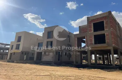 Villa - 5 Bedrooms - 5 Bathrooms for sale in Stei8ht - The 1st Settlement - New Cairo City - Cairo
