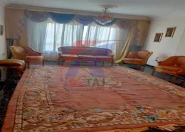Apartment - 4 Bedrooms - 2 Bathrooms for rent in Assem Abdel Hamed St. - 8th Zone - Nasr City - Cairo