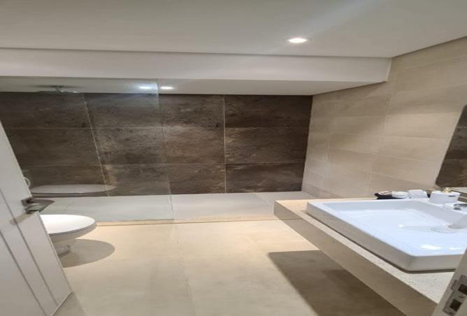8018513 - Property Image 3