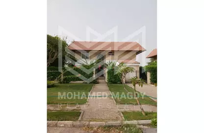 Villa - 4 Bedrooms - 2 Bathrooms for sale in Al  Rabwa - Sheikh Zayed Compounds - Sheikh Zayed City - Giza