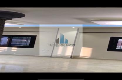 Apartment - 3 Bedrooms - 2 Bathrooms for sale in Street 2 - 5th District - 6 October City - Giza