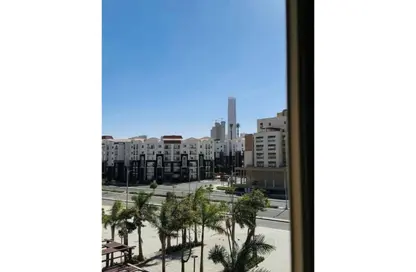 Apartment - 2 Bedrooms - 2 Bathrooms for sale in Al Maqsad - New Capital Compounds - New Capital City - Cairo