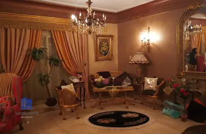 تاون هاوس - 4 غرف نوم - 4 حمامات للبيع في حدائق المهندسين - الحي الرابع - الشيخ زايد - الجيزة