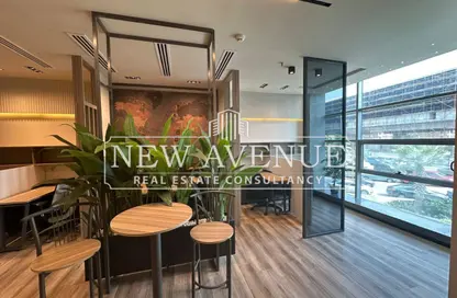 مساحات مكتبية - استوديو - 1 حمام للبيع في تقاطع - طريق الواحات - مدينة 6 أكتوبر - الجيزة