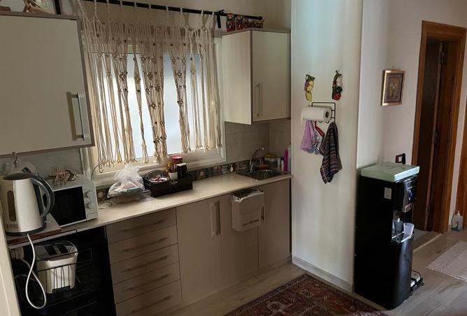 8220142 - Property Image 3