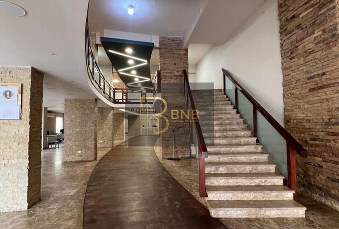 8542361 - Property Image 2