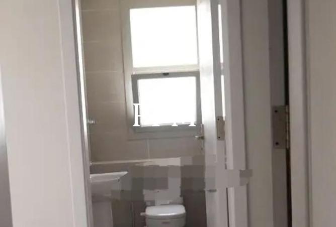 8289400 - Property Image 2