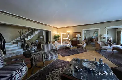 Apartment - 4 Bedrooms - 4 Bathrooms for sale in Shooting Club Street - Dokki - Giza
