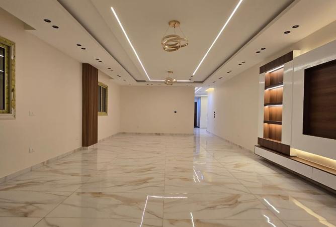 7923237 - Property Main Image