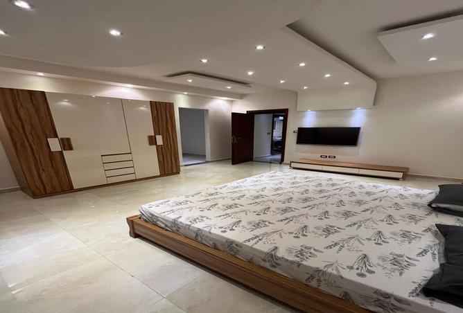7988848 - Property Image 2