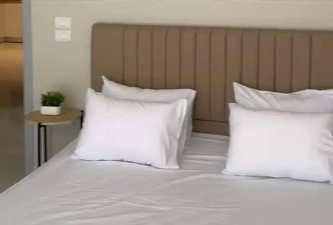 8237881 - Property Image 3