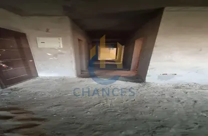 Apartment - 3 Bedrooms - 3 Bathrooms for sale in New Narges - New Cairo City - Cairo