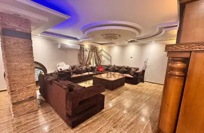 Apartment - 3 Bedrooms - 2 Bathrooms for sale in Mahatet Al Miyah St. - Waboor Elmayah - Hay Wasat - Alexandria