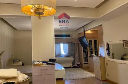 Penthouse - 6 Bedrooms - 5 Bathrooms for sale in Street 206 - Degla - Hay El Maadi - Cairo