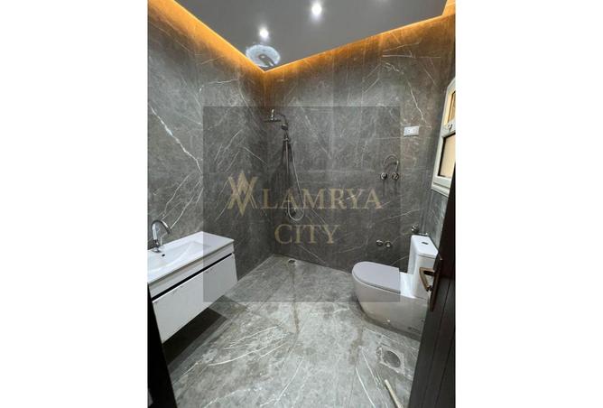 8330650 - Property Image 3