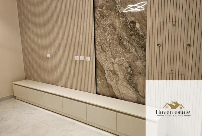 8350193 - Property Image 2