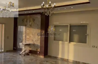 Villa - 6 Bedrooms - 5 Bathrooms for sale in Stone Park - 5th Settlement Compounds - The 5th Settlement - New Cairo City - Cairo