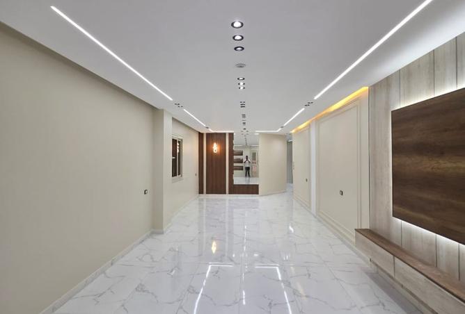 8316943 - Property Image 2