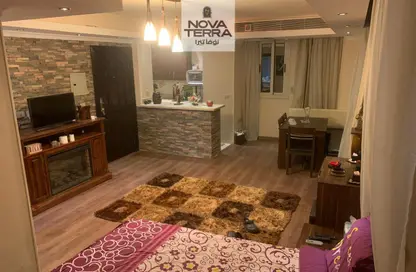 Apartment - Studio - 1 Bathroom for sale in Beverly Hills Road - 17th District - Sheikh Zayed City - Giza