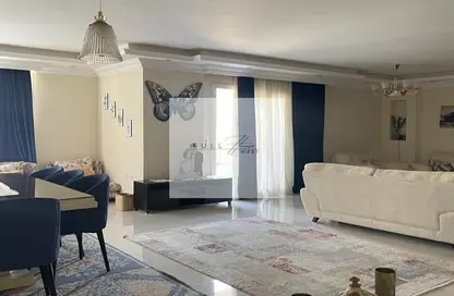 Apartment - 3 Bedrooms - 3 Bathrooms for sale in Jewar - 13th District - Sheikh Zayed City - Giza