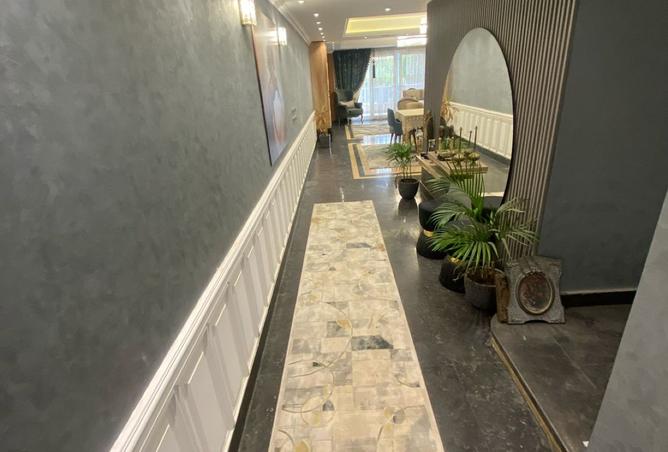 8251833 - Property Image 3