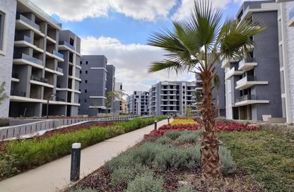 Apartment - 3 Bedrooms - 3 Bathrooms for sale in Sun Capital - Fayoum Desert road - 6 October City - Giza
