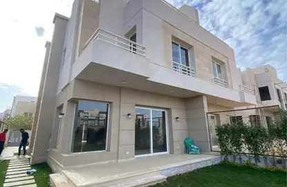 منزل مزدوج - 3 غرف نوم - 3 حمامات للبيع في اتريو - كمبوندات الشيخ زايد - الشيخ زايد - الجيزة