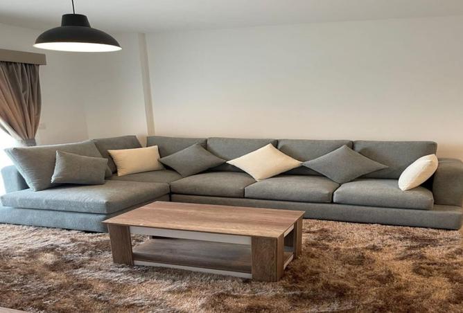 8233810 - صورة العقار 2