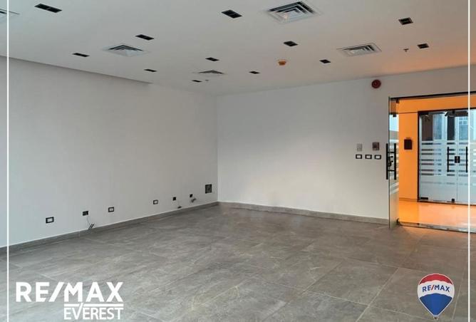 8270256 - Property Image 3