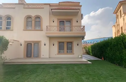Villa - 3 Bedrooms - 3 Bathrooms for rent in Greens - 6th District - Sheikh Zayed City - Giza Villa - 3 Bedrooms - 3 Bathrooms for rent in Greens - 6th District - Sheikh Zayed City - Giza