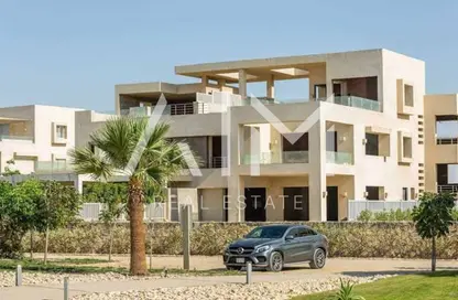 Chalet - 2 Bedrooms - 2 Bathrooms for sale in Hacienda West - Ras Al Hekma - North Coast