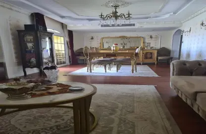 Apartment - 3 Bedrooms - 3 Bathrooms for sale in Madinaty - Cairo