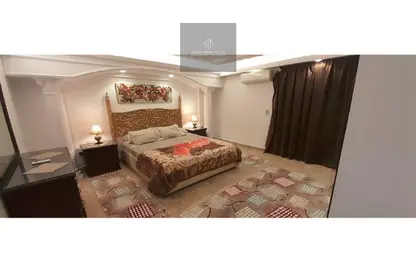 Apartment - 3 Bedrooms - 2 Bathrooms for rent in Abdel Razek Al Sanhouri St. - 6th Zone - Nasr City - Cairo