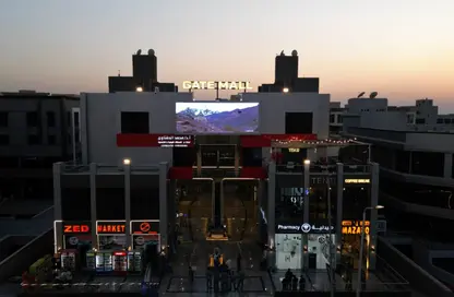 محل تجاري - استوديو للبيع في مدينة الشروق - القاهرة