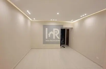 شقة - 3 غرف نوم - 2 حمامات للايجار في اللوتس الشمالي - حى اللوتس - مدينة القاهرة الجديدة - القاهرة