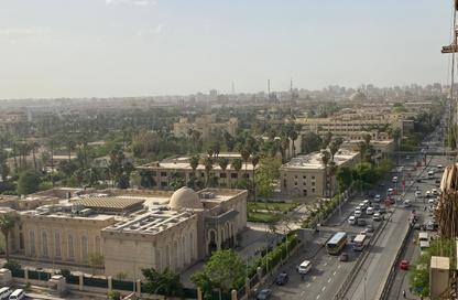 شقة - 5 غرف نوم - 2 حمامات للبيع في شارع جامعه القاهره - منطقة الجيزة - جنوب الجيزة - الجيزة