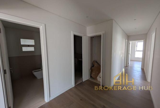 8203164 - Property Image 3