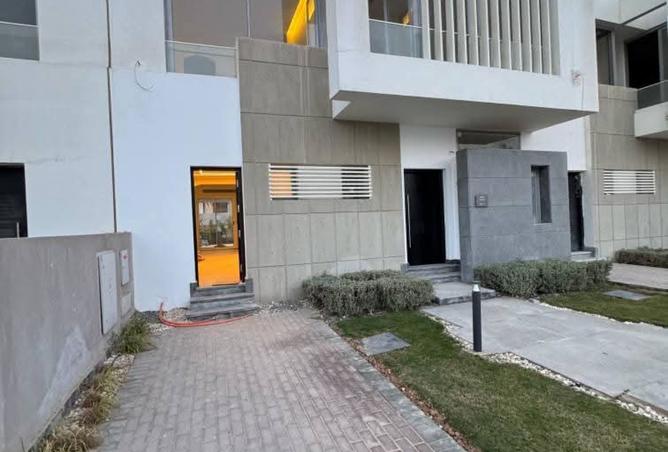 8215442 - Property Image 2