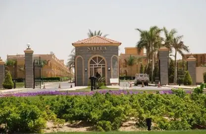 Villa - 5 Bedrooms - 4 Bathrooms for sale in Stella Heliopolis - Cairo - Ismailia Desert Road - Cairo