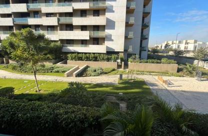 Apartment - 2 Bedrooms - 2 Bathrooms for sale in Al Burouj Compound - El Shorouk Compounds - Shorouk City - Cairo