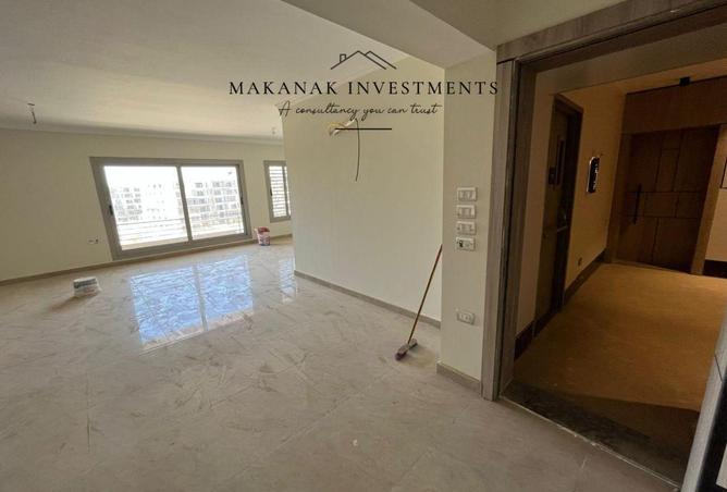 8421618 - Property Image 3