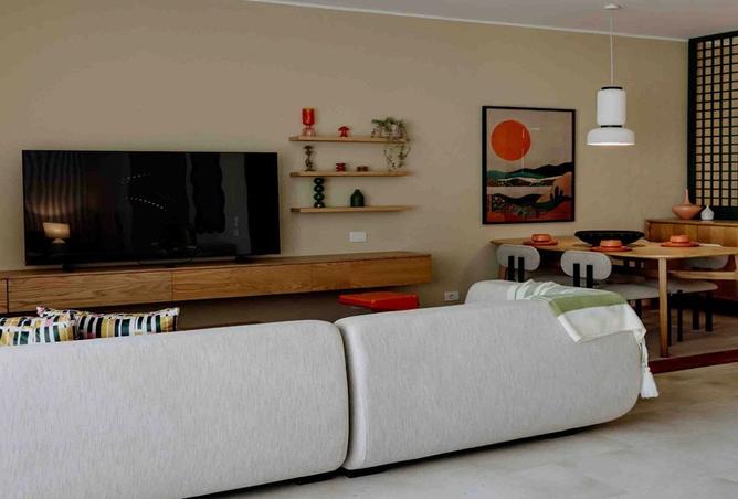 8218461 - Property Image 2