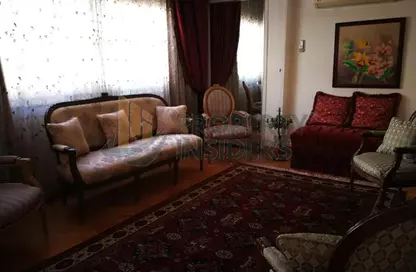 شقة - 4 غرف نوم - 2 حمامات للايجار في شارع طهران - الدقي - الجيزة