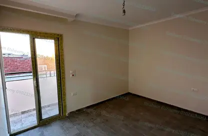 Apartment - 2 Bedrooms - 1 Bathroom for sale in Gate 4 - Mena - Hadayek El Ahram - Giza