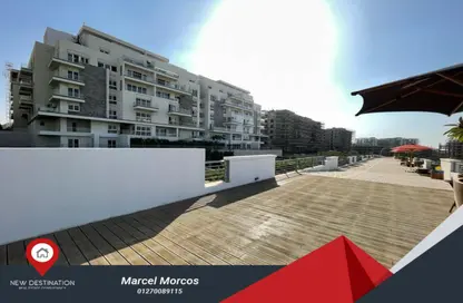 Apartment - 2 Bedrooms - 2 Bathrooms for sale in Mountain View iCity - 5th Settlement Compounds - The 5th Settlement - New Cairo City - Cairo