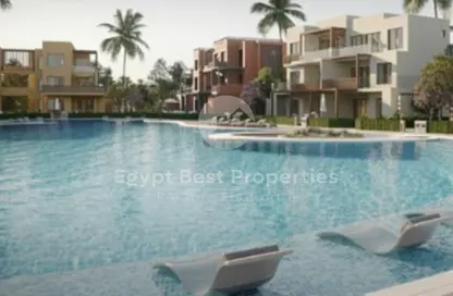 Chalet - 2 Bedrooms - 2 Bathrooms for sale in Makadi Orascom Resort - Makadi - Hurghada - Red Sea