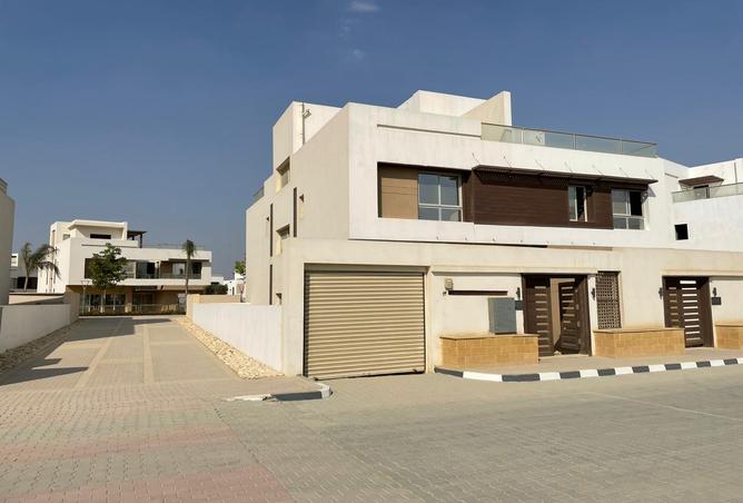 7995674 - Property Image 2